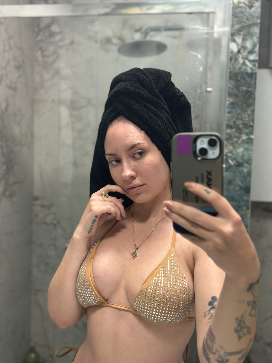 Nude girl KateV in Cuiaba