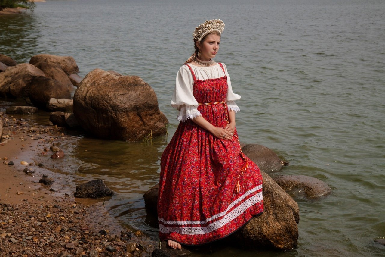 Women in Slavic costumes in Cuiaba