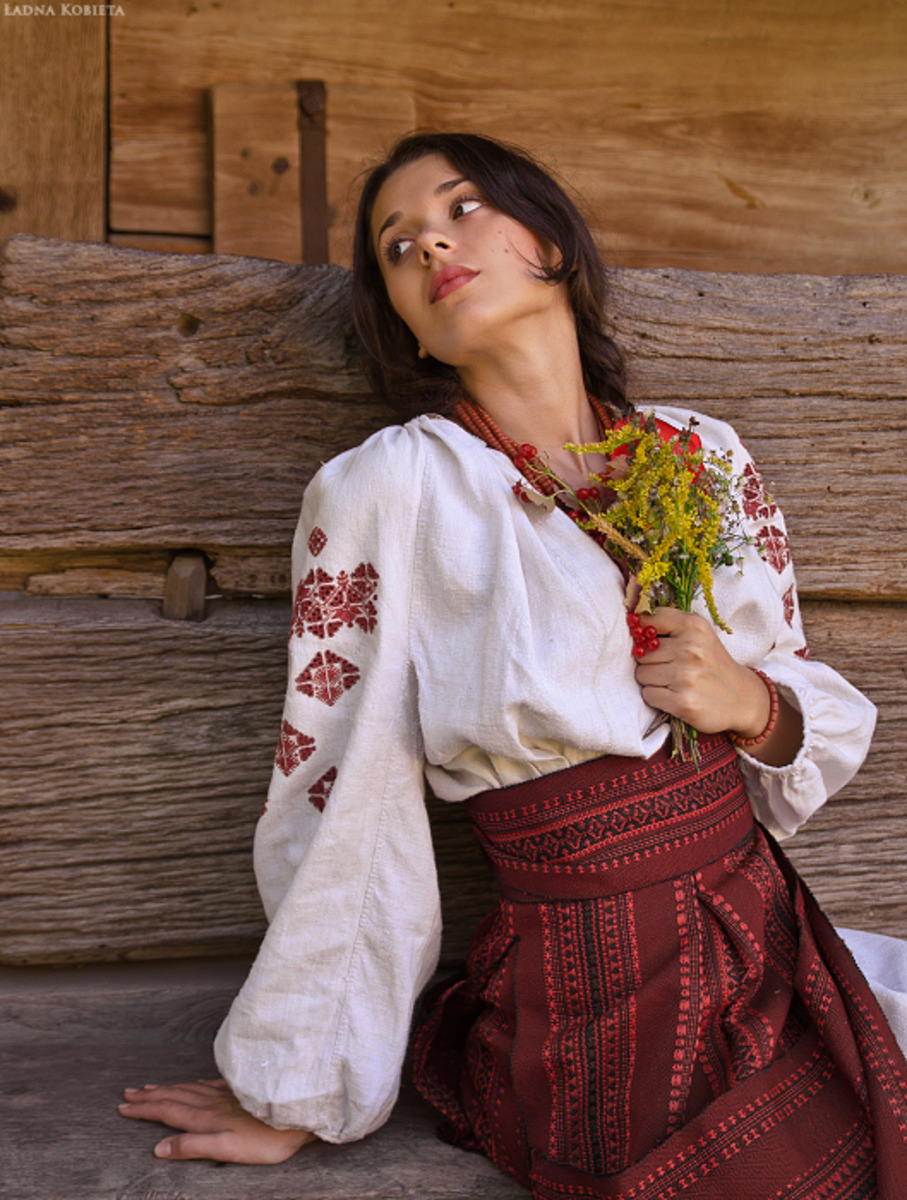 Girls in Slavic costumes in Cuiaba