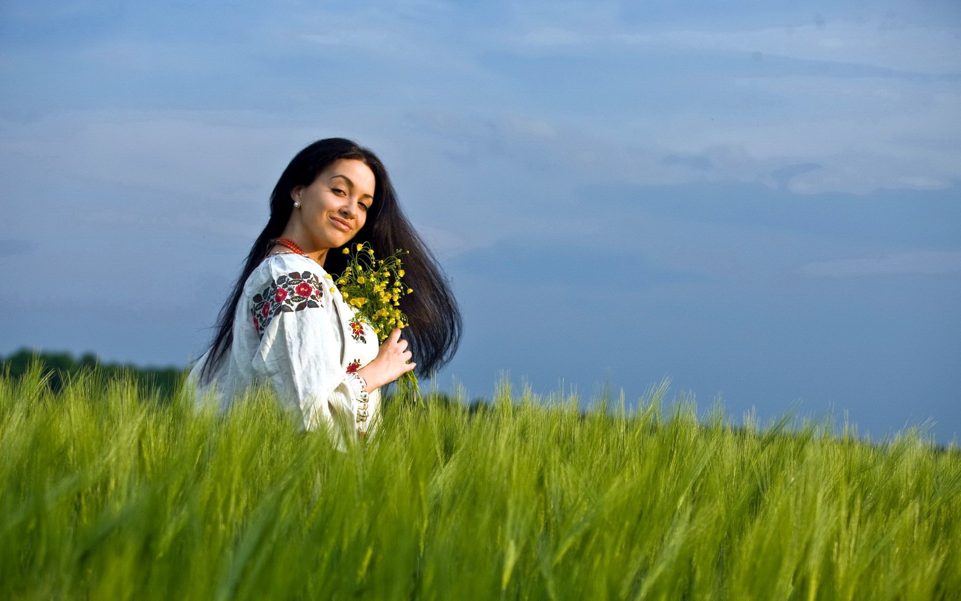 Girls in Slavic costumes in Cuiaba